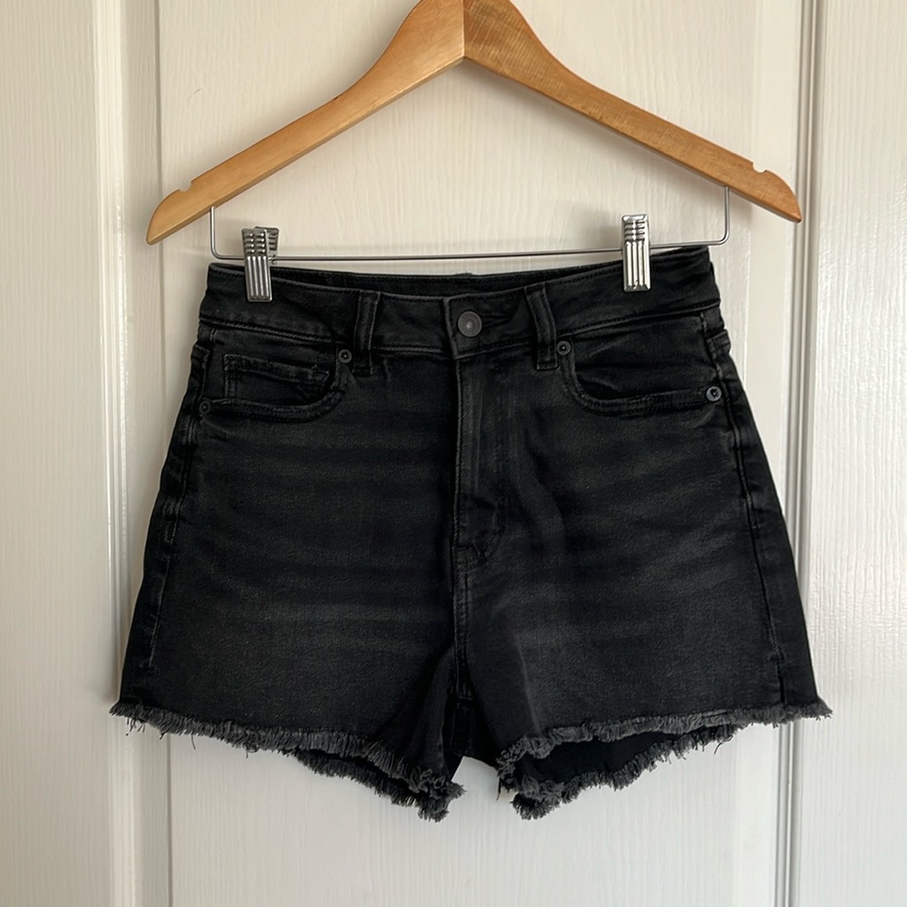American Eagle black jean shorts - size 2